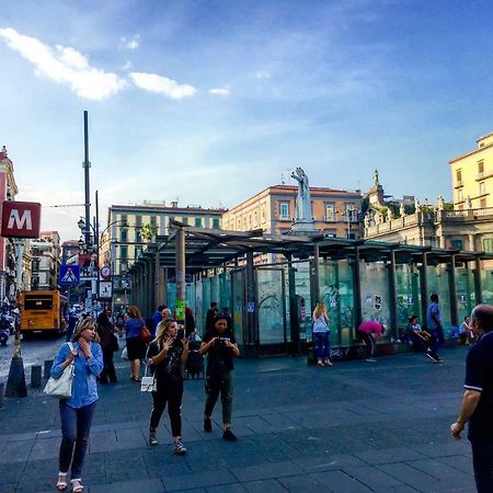 Casa G&G Pignasecca 2 Nel Cuore Di Napoli 外观 照片