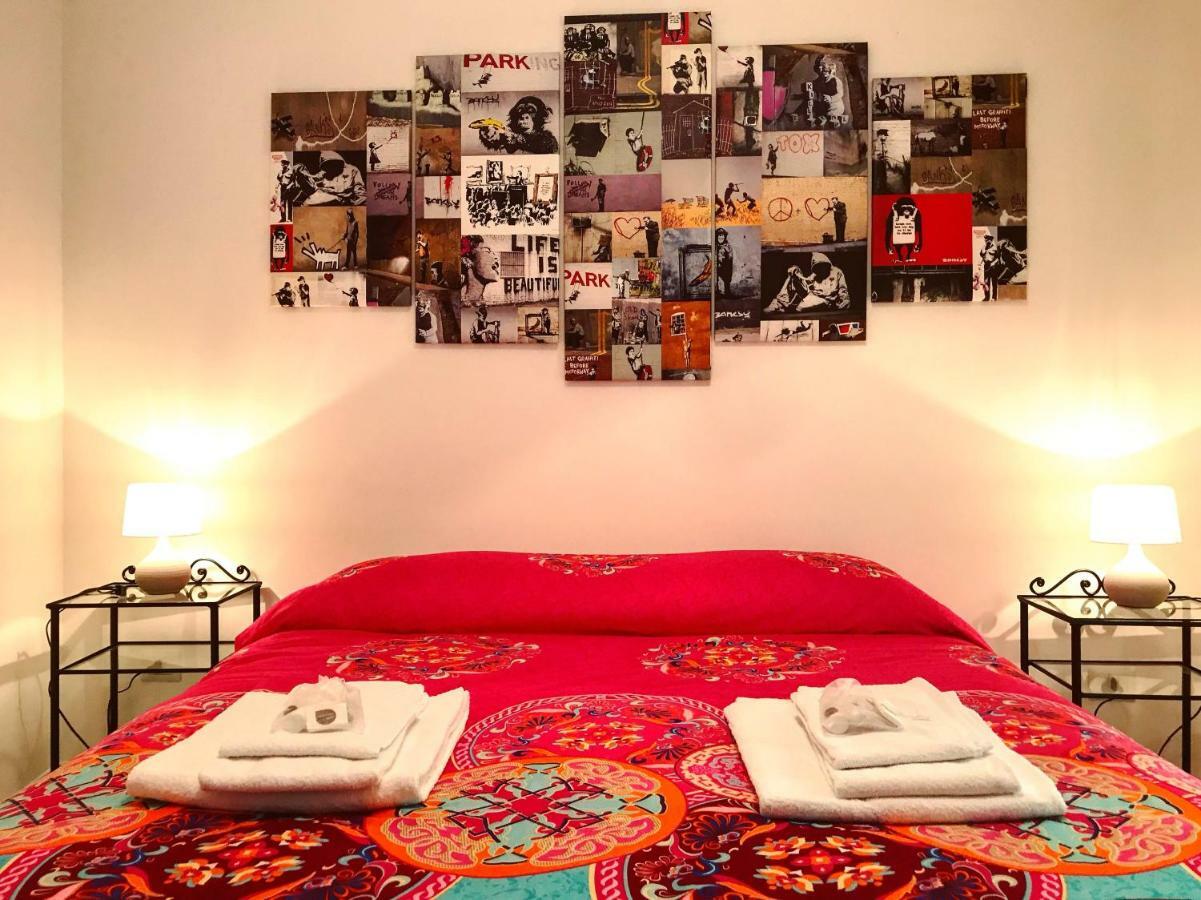 Casa G&G Pignasecca 2 Nel Cuore Di Napoli 外观 照片