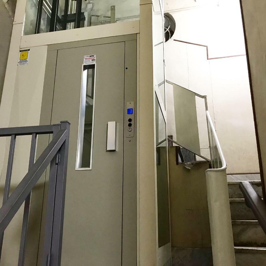 Casa G&G Pignasecca 2 Nel Cuore Di Napoli 外观 照片